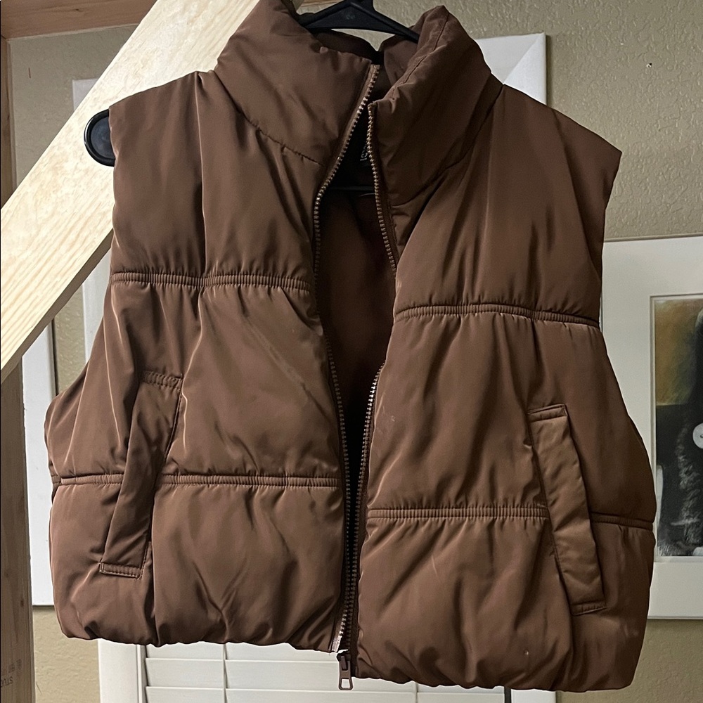 H&M Brown Puffer Vest
